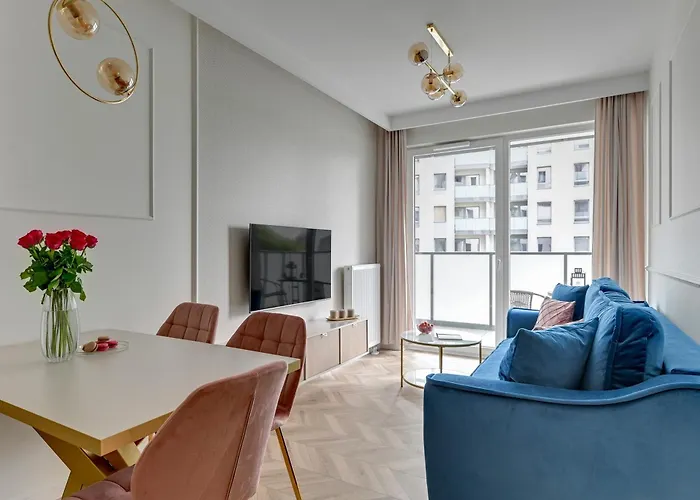 Letnica Seaside By Downtown Apartments