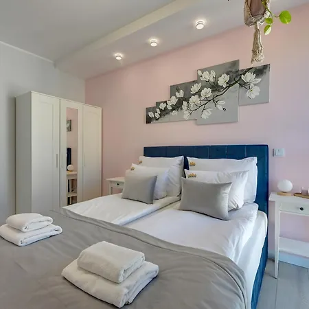 Letnica Seaside By Downtown Apartments Gdansk Room photo